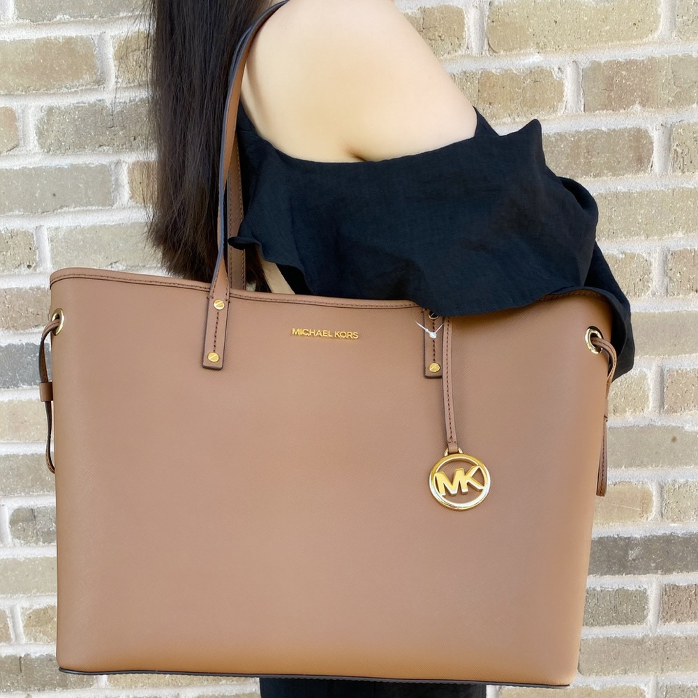 Gaby’sBags👜💕-NWT Michael Kors Tote&Wallet SET - Picture 4 of 7
